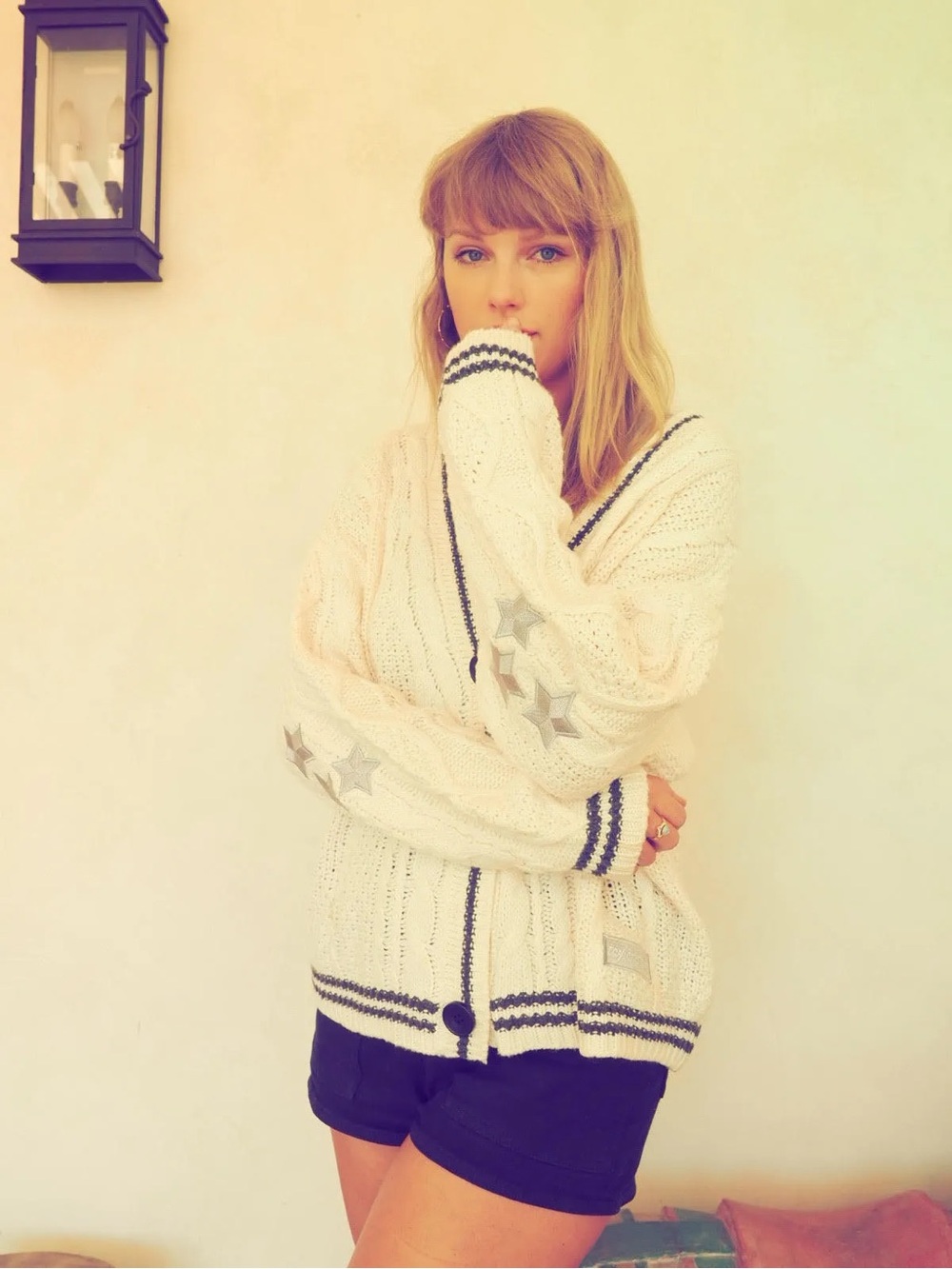 Taylor Swift Folklore Album Era Cable Knit V-Neck Button Cardigan Sweater MD/LG